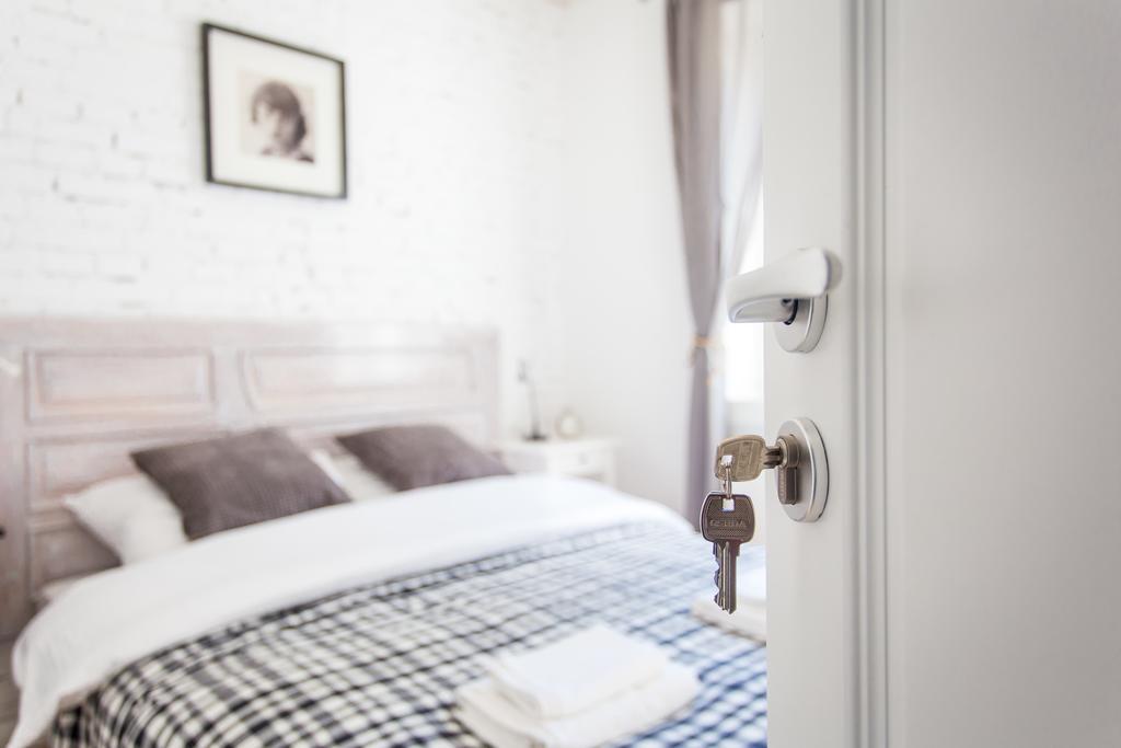 Pilotow 87 Apartments Krakau Zimmer foto
